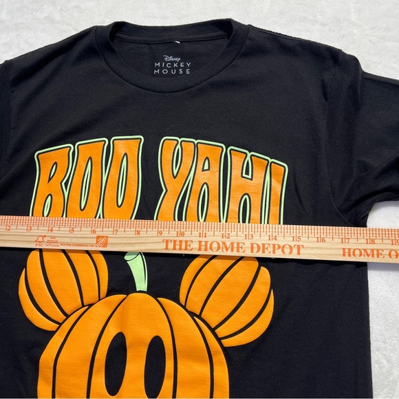 DISNEY Mens Mickey Mouse Boo Yah! Halloween Tshirt Black Small - Picture 4 of 5